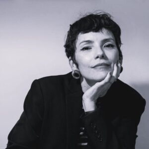 O CORTE EM FAVOR DA ESCRITA